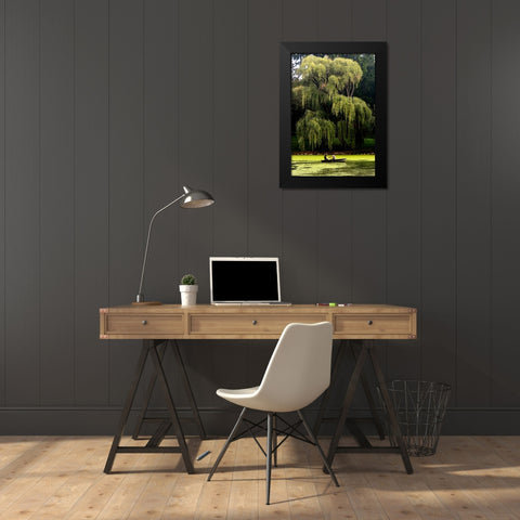 Central Park Couple Summer Black Modern Wood Framed Art Print by Pica, Jeff