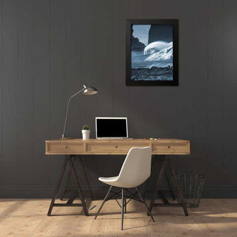 Blooming Surf 1 Black Modern Wood Framed Art Print by Prime, Marcus