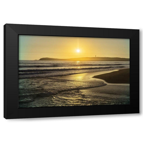 Beach Sun Black Modern Wood Framed Art Print with Double Matting by Villa, Mlli