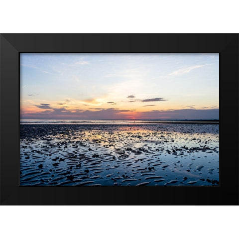 Still Time 1 Black Modern Wood Framed Art Print by Orlando