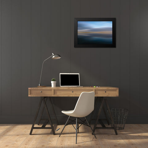 A Streak of Copper Black Modern Wood Framed Art Print by Reeves, Tom