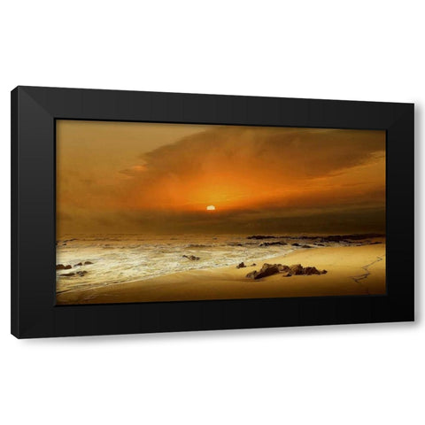 The Beach Black Modern Wood Framed Art Print by Goncalves, Adelino