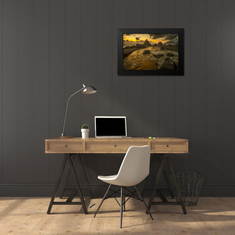 Back To The Sea Black Modern Wood Framed Art Print by Leacock, J.C.