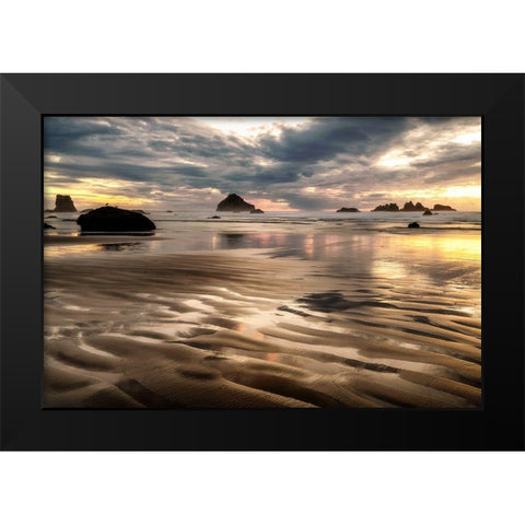 Pacific Low Tide Black Modern Wood Framed Art Print by Amos, Andy