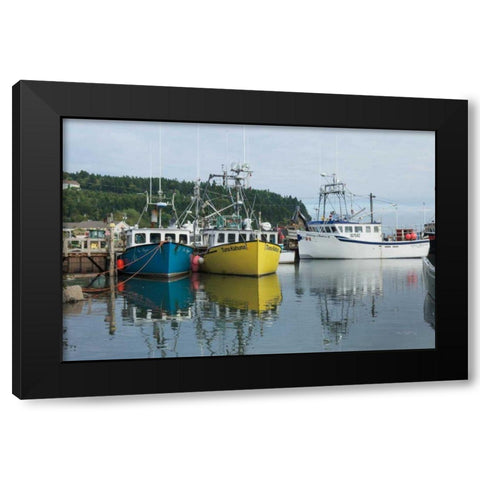 Bay of Fundy II Black Modern Wood Framed Art Print by Majchrowicz, Alan