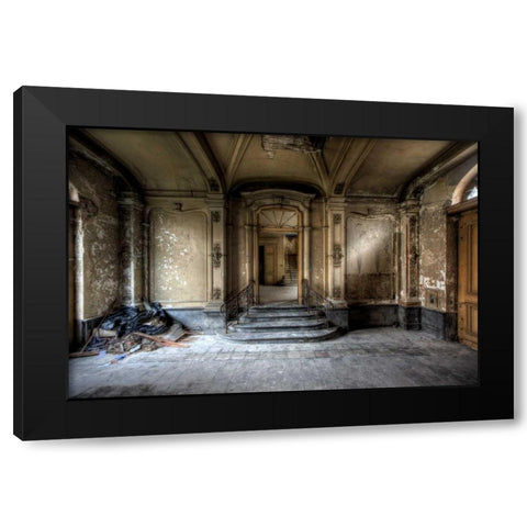Chateau Venetia Black Modern Wood Framed Art Print by Sneeuw, Ivo