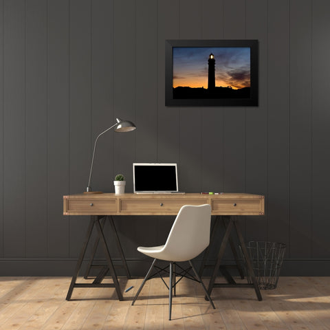 Horizont and Licht I Black Modern Wood Framed Art Print by Rossmeissl, Gerhard