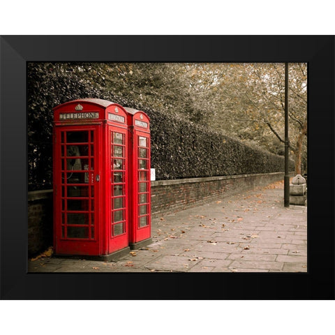 London Scene I Black Modern Wood Framed Art Print by Quintero, Sonja