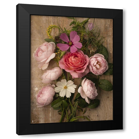 Rosy Posy Black Modern Wood Framed Art Print by McLean, Leah