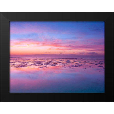 Sunrise at beach, Littlehampton England Black Modern Wood Framed Art Print by Frank, Assaf