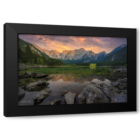 Superiore Black Modern Wood Framed Art Print by Podt, Martin