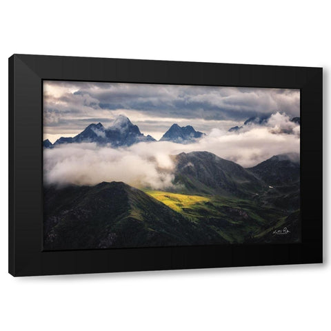 In the Spotlight I Black Modern Wood Framed Art Print with Double Matting by Podt, Martin