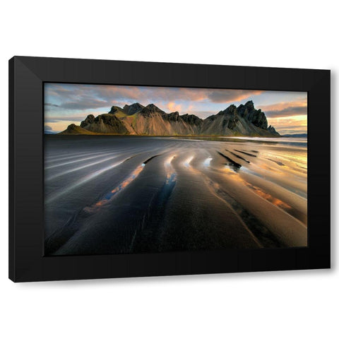 Vestrahorn beach near Hofn in the southeast of Iceland Black Modern Wood Framed Art Print by Steve Mohlenkamp