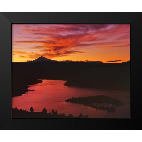 OR, Jefferson Co, Lake Billy Chinook at sunset Black Modern Wood Framed Art Print by Terrill, Steve