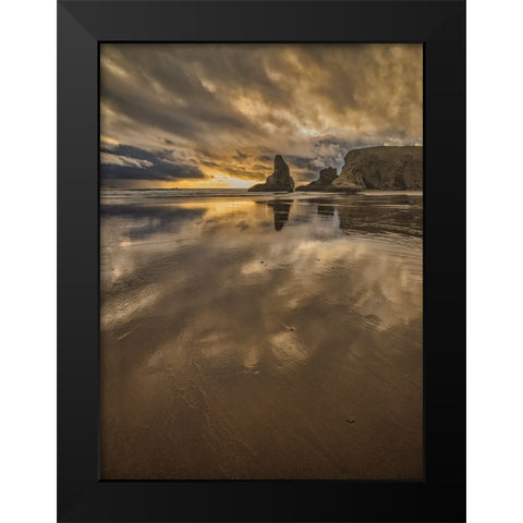 Bandon Beach-Oregon Black Modern Wood Framed Art Print by Ford, John