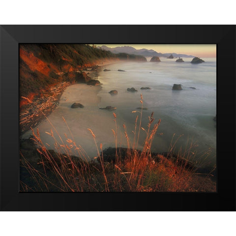 Cannon beach on the Pacific coast of Oregon Black Modern Wood Framed Art Print by SMO