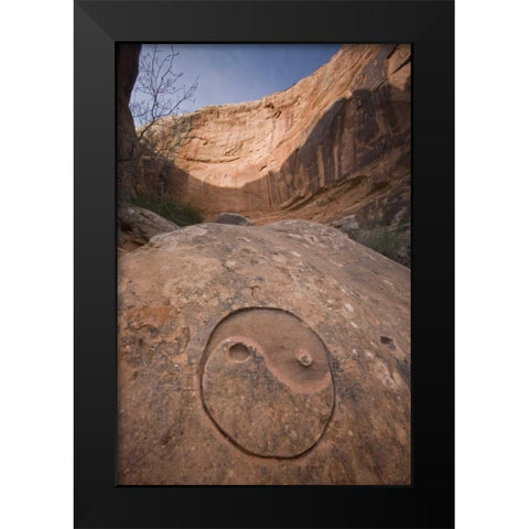UT, Horseshoe Canyon The Chinese Yin-Yang symbol Black Modern Wood Framed Art Print by Paulson, Don