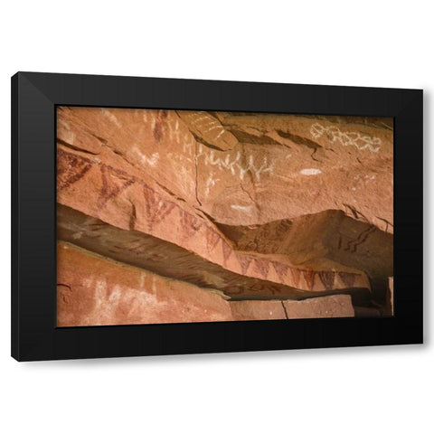 UT, Canyonlands NP Ancient pictographs Black Modern Wood Framed Art Print with Double Matting by Paulson, Don