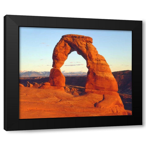USA, Utah, Arches NP Delicate Arch at sunset Black Modern Wood Framed Art Print by Talbot Frank, Christopher