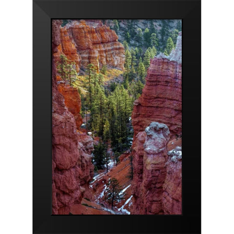 USA, Utah, Bryce Canyon NP Close-up of hoodoos Black Modern Wood Framed Art Print by OBrien, Jay