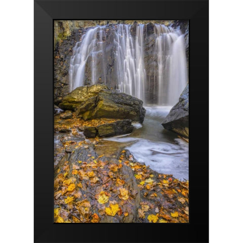 Virginia, McLean Waterfall in Great Falls SP Black Modern Wood Framed Art Print by OBrien, Jay