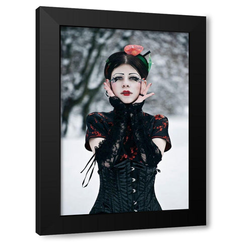 Geisha Black Modern Wood Framed Art Print by Ligacova, Klaudia