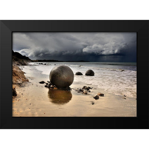 Moeraki Round Boulders Black Modern Wood Framed Art Print by Tzur, Yair