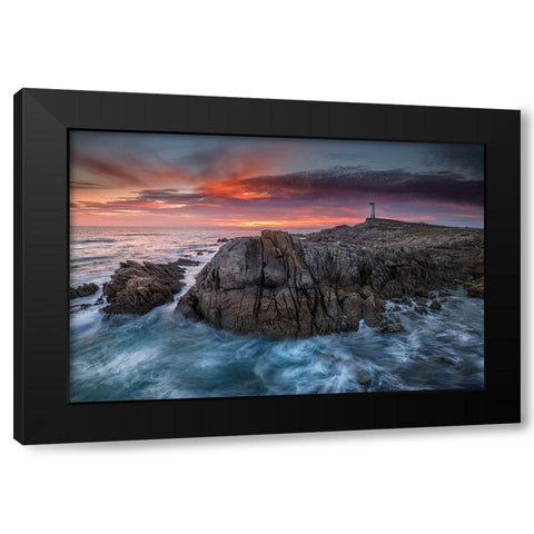 O Roncudo Black Modern Wood Framed Art Print with Double Matting by Mendoza, Chencho