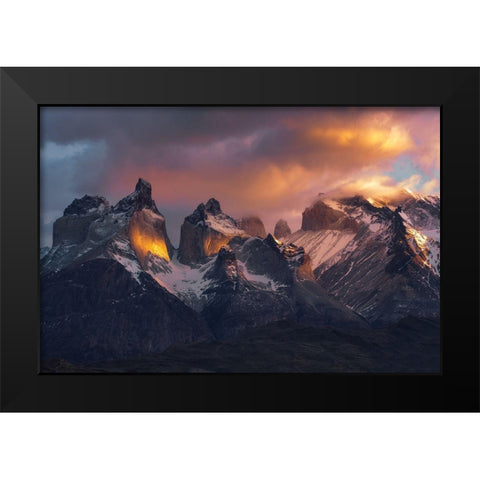 Eyes And Heart-Soul Black Modern Wood Framed Art Print by Guevara Vivanco, Carlos