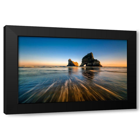 Wharaiki Beach Black Modern Wood Framed Art Print with Double Matting by Zhu, Hua