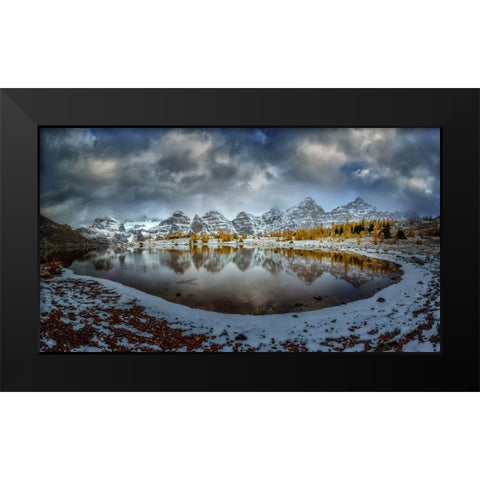 Ring Of Ten Peaks Black Modern Wood Framed Art Print by Mao, Dianne