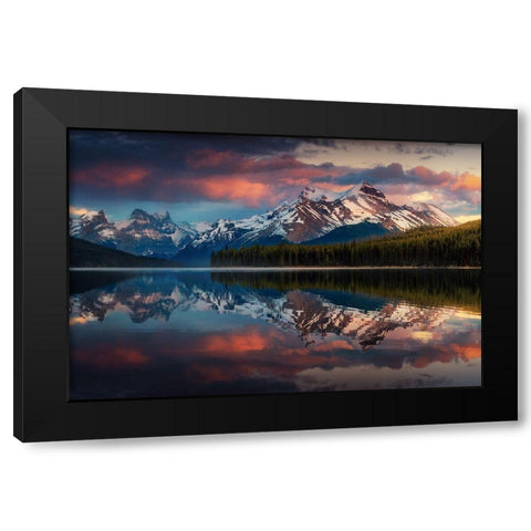 Maligne Color. Black Modern Wood Framed Art Print with Double Matting by Pablo De, Juan