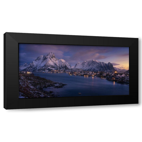 Reine Black Modern Wood Framed Art Print by Figueras Barranco, Antoni