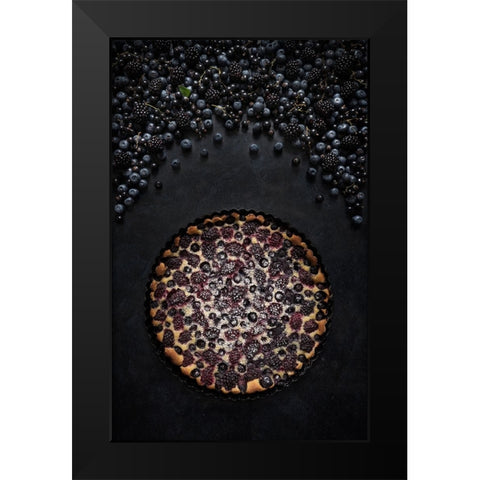 Berries Black Modern Wood Framed Art Print by Popescu, Diana