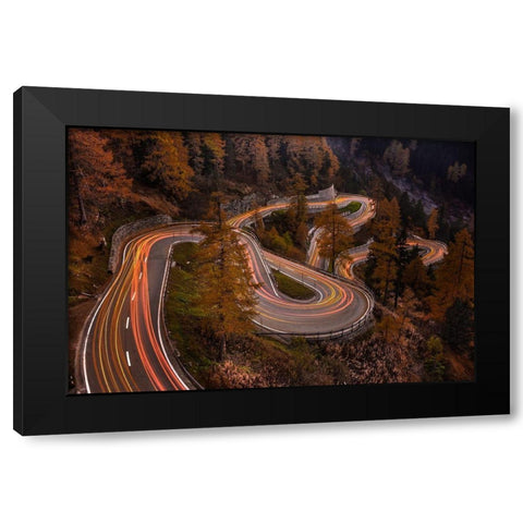 Unwinding Black Modern Wood Framed Art Print by Agazzi, Andreas