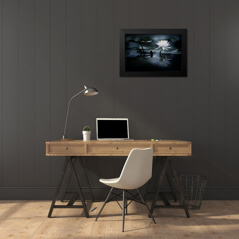 Reflection Black Modern Wood Framed Art Print by Suzuki, Takashi