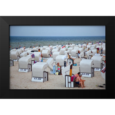 Sea Black Modern Wood Framed Art Print by Della Latta, Massimo