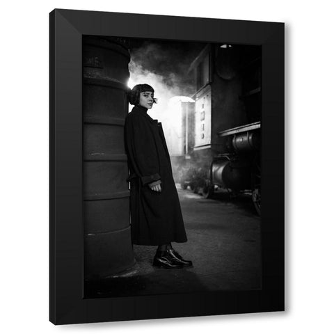 Waiting..... Black Modern Wood Framed Art Print by Grimm, Markus