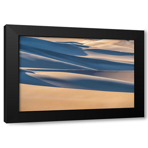 Desert Black Modern Wood Framed Art Print by Razavi, Mahshad