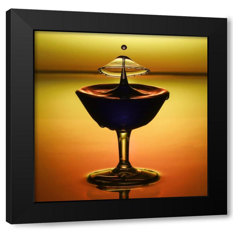 Tropfen Fotografie Black Modern Wood Framed Art Print with Double Matting by Hoppe, Marco