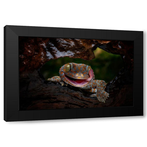 Smiley Black Modern Wood Framed Art Print by Suharini, Mieke