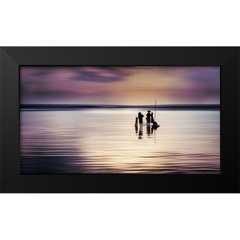 The Fishermen Black Modern Wood Framed Art Print by Herlihy, Diarmuid