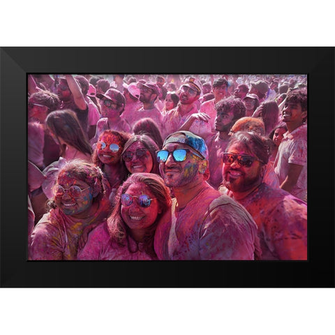 Holi Fest Black Modern Wood Framed Art Print by Chang, Jiangping