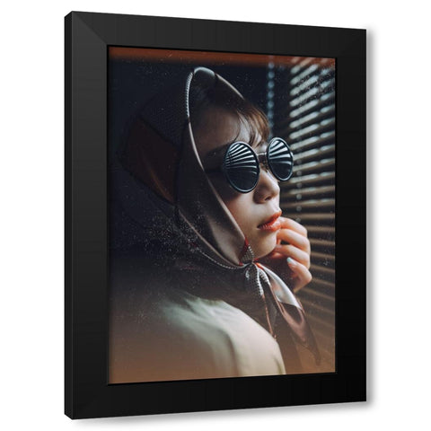 My Eyes Black Modern Wood Framed Art Print by H112O1