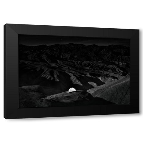 On The Rock Black Modern Wood Framed Art Print by Chenglu, Simon
