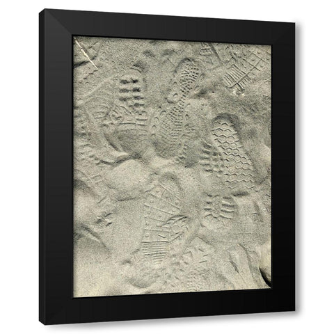 Sand Prints III Black Modern Wood Framed Art Print with Double Matting by Grayscale