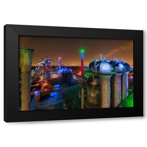 Duisburg Nacht Black Modern Wood Framed Art Print by Fischer, Rolf