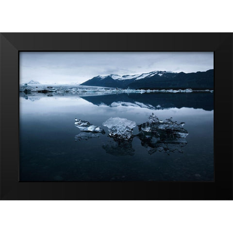 Joekulsarlon Island Black Modern Wood Framed Art Print by Seidel, Leo