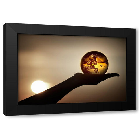 Soleil en verre Black Modern Wood Framed Art Print by Steger, Uwe