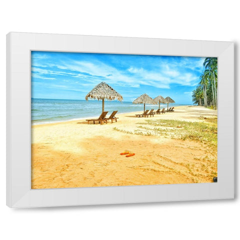 Beach 5 White Modern Wood Framed Art Print by Lee, Rachel